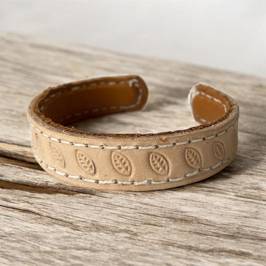 BRACELET CUIR NATUREL (FEUILLES)