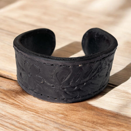 BRACELET/MANCHETTE EN CUIR NATUREL